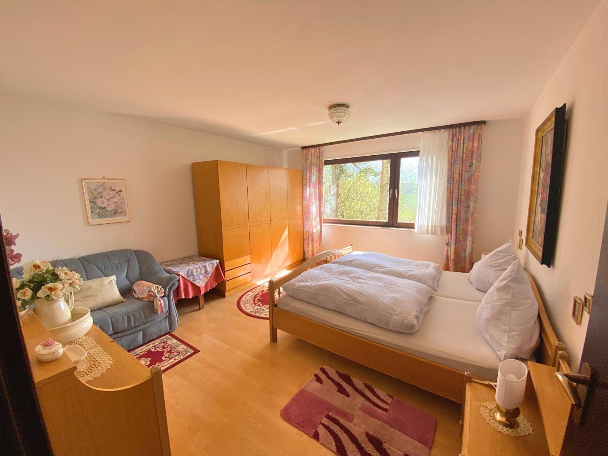 Rhoenpanorama Apartment